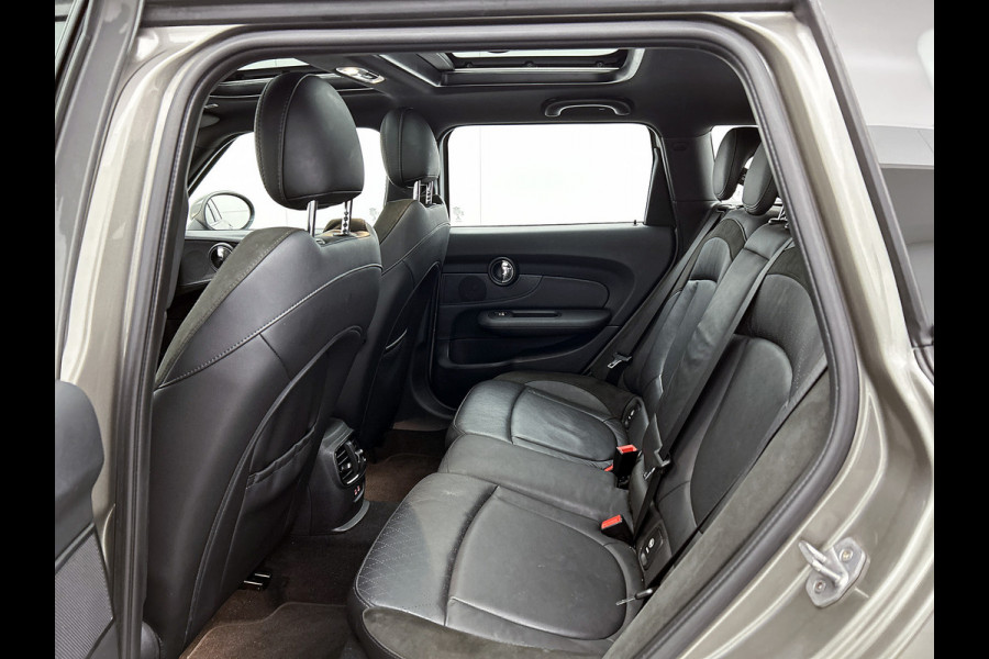 MINI Clubman 1.5 One Business Edition / Airco-ecc / Navigatie / Panorama schuifdak / Leder / Cruise-ctr. / Apk 10-2026