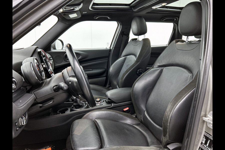 MINI Clubman 1.5 One Business Edition / Airco-ecc / Navigatie / Panorama schuifdak / Leder / Cruise-ctr. / Apk 10-2026