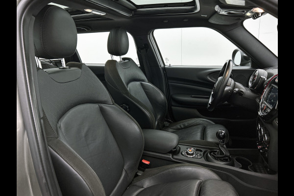 MINI Clubman 1.5 One Business Edition / Airco-ecc / Navigatie / Panorama schuifdak / Leder / Cruise-ctr. / Apk 10-2026