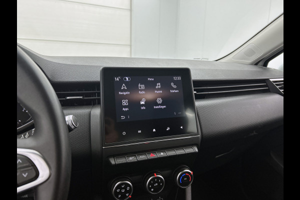 Renault Clio 1.0 TCe Zen / 6 Versn. / 5Drs. / Pdc./ Airco / Navigatie / Radio multimedia / Apk 04-2027