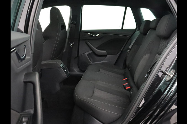 Škoda Kamiq 1.0 TSI Sport | Automaat | Camera | Carplay | Virtual Cockpit | Sportstoelen | Climate control | Full LED | Cruise control | Getint glas | Bluetooth