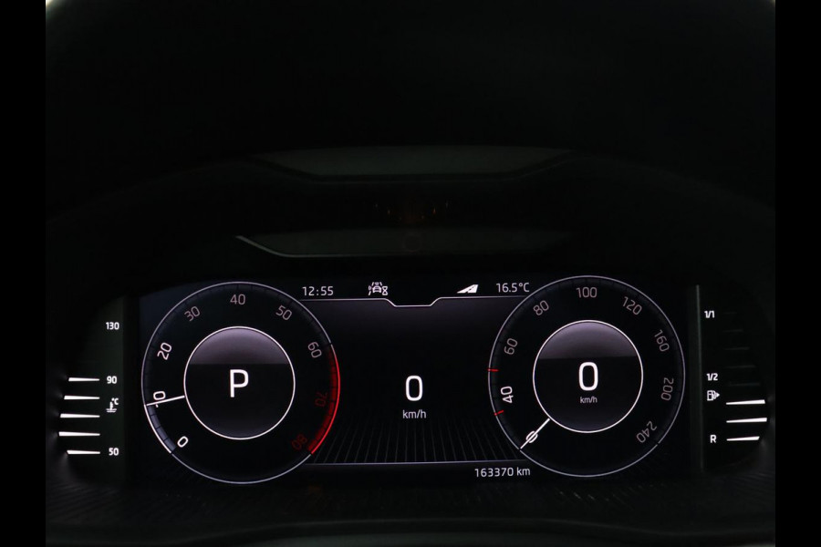 Škoda Kamiq 1.0 TSI Sport | Automaat | Camera | Carplay | Virtual Cockpit | Sportstoelen | Climate control | Full LED | Cruise control | Getint glas | Bluetooth