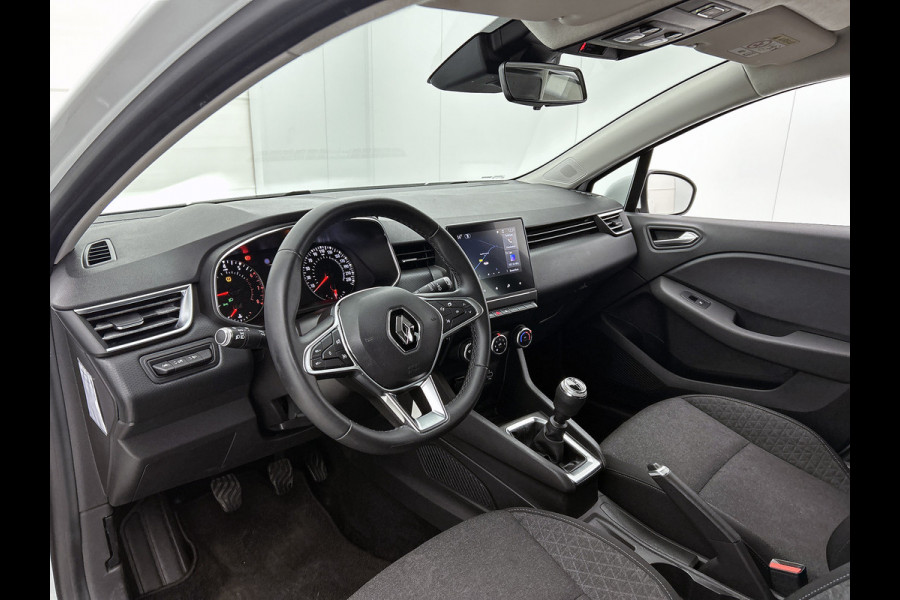 Renault Clio 1.0 TCe Zen / 6 Versn. / 5Drs. / Pdc./ Airco / Navigatie / Radio multimedia / Apk 04-2027