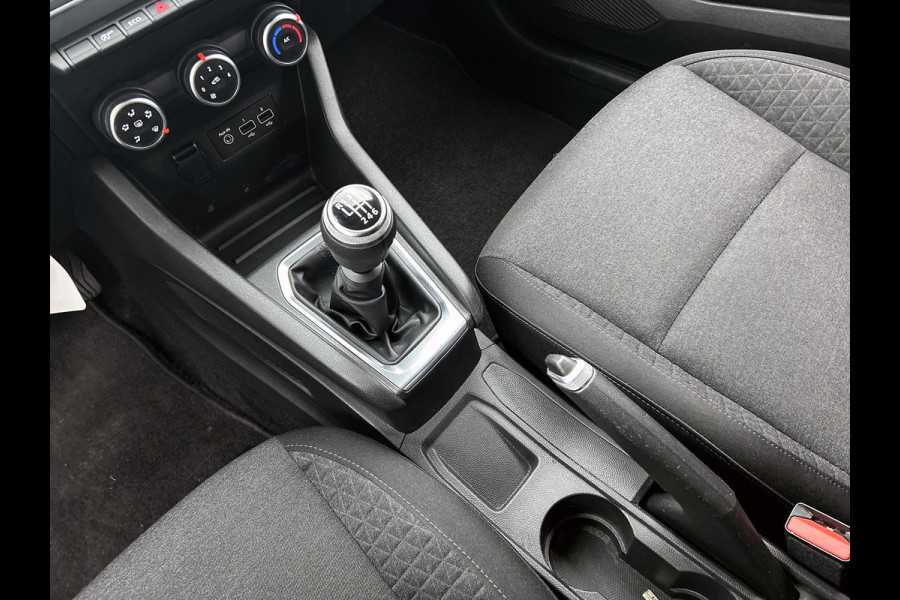 Renault Clio 1.0 TCe Zen / 6 Versn. / 5Drs. / Pdc./ Airco / Navigatie / Radio multimedia / Apk 04-2027