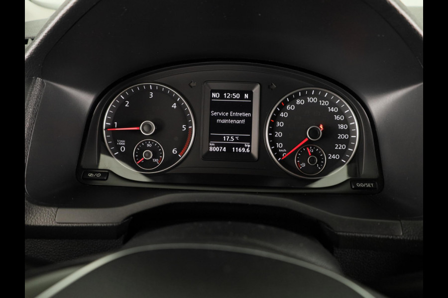 Volkswagen Caddy 2.0 TDI L1H1 BMT Trendline 102PK DSG | Navigatie | Parkeersensoren | Meegespoten bumpers | Multifunctioneel stuurwiel