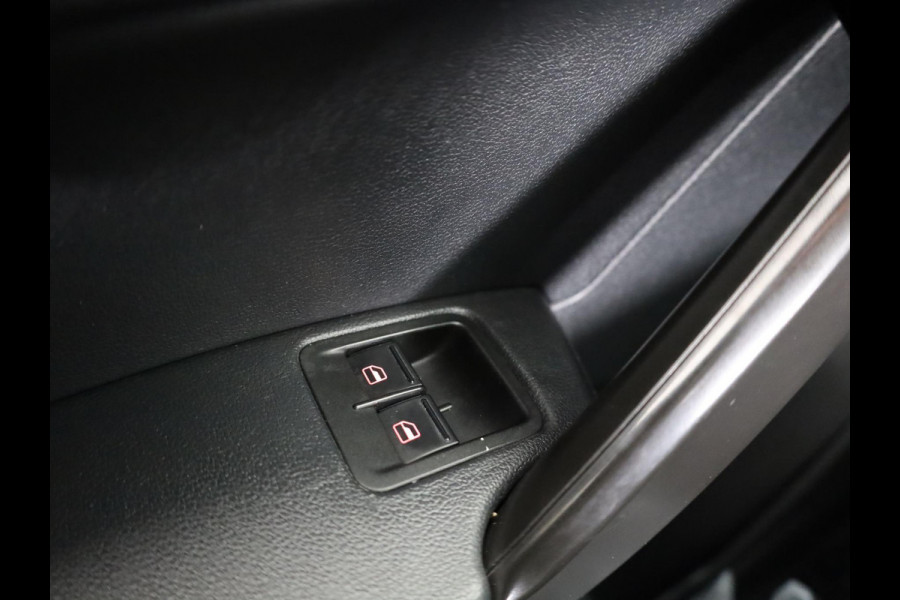 Volkswagen Caddy 2.0 TDI L1H1 BMT Trendline 102PK DSG | Navigatie | Parkeersensoren | Meegespoten bumpers | Multifunctioneel stuurwiel