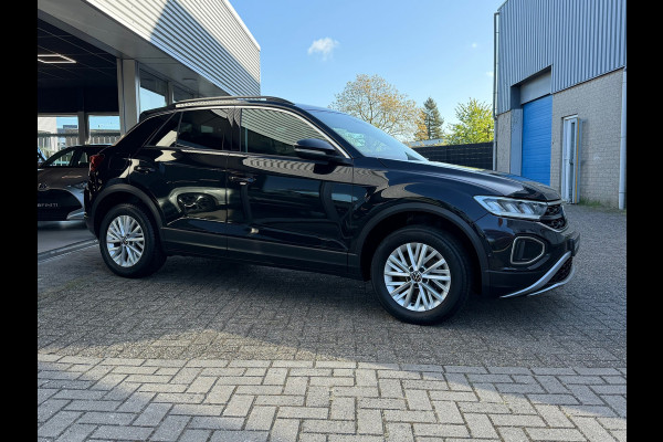 Volkswagen T-Roc 1.5 TSI Life 150 Pk | Navi-Carplay | Clima | Camera | Cruise | 16".