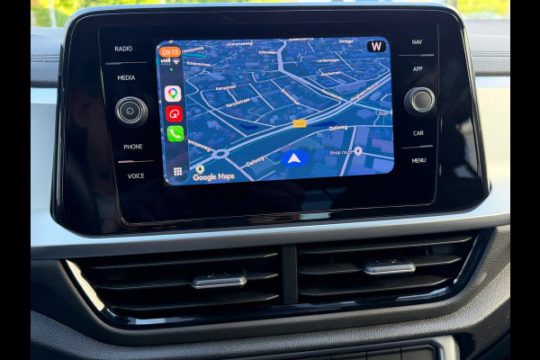 Volkswagen T-Roc 1.5 TSI Life 150 Pk | Navi-Carplay | Clima | Camera | Cruise | 16".
