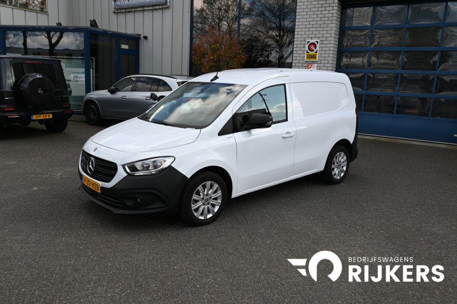 Mercedes-Benz Citan 110 CDI L1 Pro 3 Zitplaatsen, MBUX, Stoelverwarming