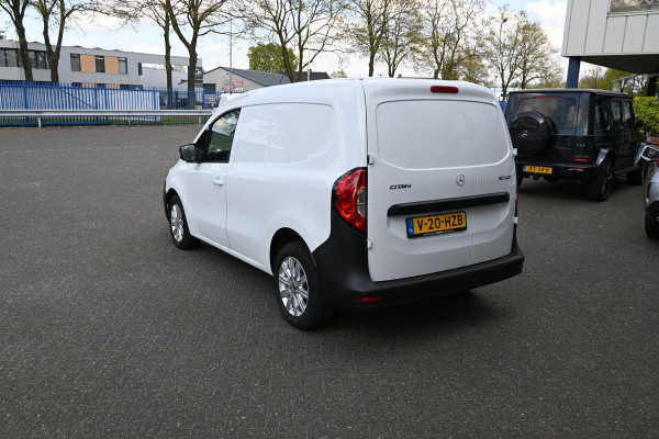 Mercedes-Benz Citan 110 CDI L1 Pro 3 Zitplaatsen, MBUX, Stoelverwarming