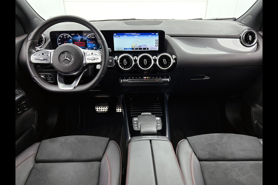 Mercedes-Benz GLA 250 e AMG Plug-In Hybride AMG Line | Night Pakket | Ledkoplampen | Parkeerpakket met 360°-camera | Distronic | Memory voorstoelen. Inclusief 24 maanden MB Certified garantie voor Europa.