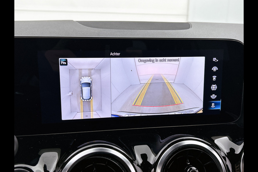 Mercedes-Benz GLA 250 e AMG Plug-In Hybride AMG Line | Night Pakket | Ledkoplampen | Parkeerpakket met 360°-camera | Distronic | Memory voorstoelen. Inclusief 24 maanden MB Certified garantie voor Europa.