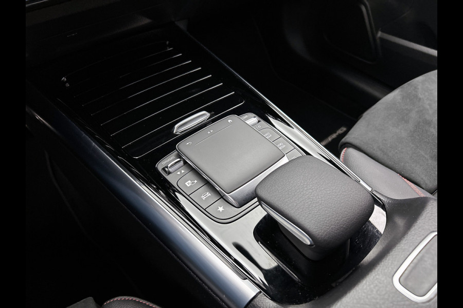 Mercedes-Benz GLA 250 e AMG Plug-In Hybride AMG Line | Night Pakket | Ledkoplampen | Parkeerpakket met 360°-camera | Distronic | Memory voorstoelen. Inclusief 24 maanden MB Certified garantie voor Europa.