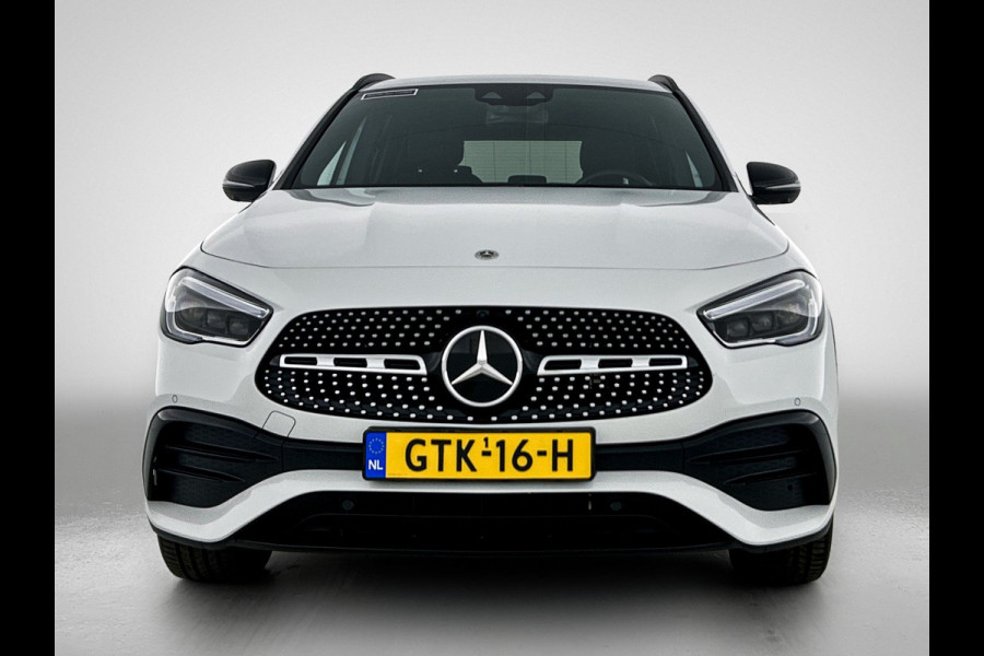 Mercedes-Benz GLA 250 e AMG Plug-In Hybride AMG Line | Night Pakket | Ledkoplampen | Parkeerpakket met 360°-camera | Distronic | Memory voorstoelen. Inclusief 24 maanden MB Certified garantie voor Europa.