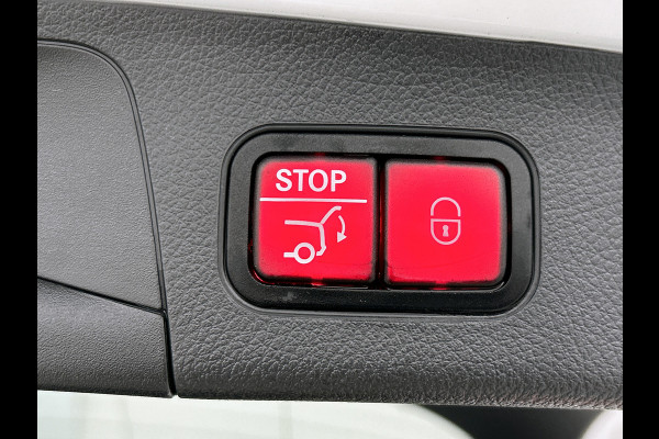 Mercedes-Benz GLA 250 e AMG Plug-In Hybride AMG Line | Night Pakket | Ledkoplampen | Parkeerpakket met 360°-camera | Distronic | Memory voorstoelen. Inclusief 24 maanden MB Certified garantie voor Europa.