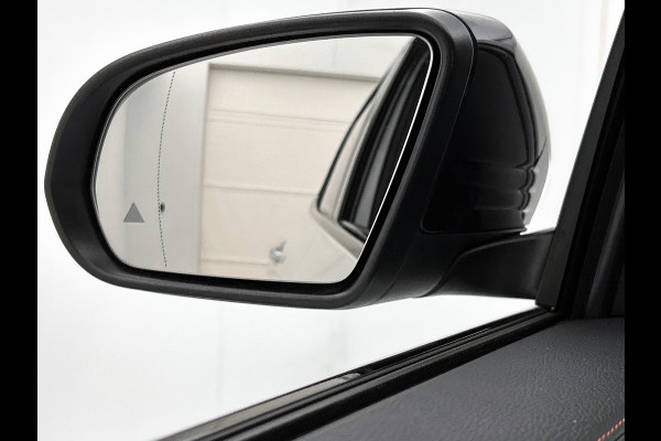 Mercedes-Benz GLA 250 e AMG Plug-In Hybride AMG Line | Night Pakket | Ledkoplampen | Parkeerpakket met 360°-camera | Distronic | Memory voorstoelen. Inclusief 24 maanden MB Certified garantie voor Europa.