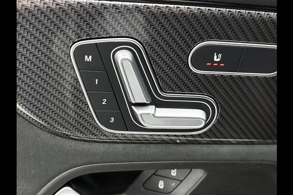 Mercedes-Benz GLA 250 e AMG Plug-In Hybride AMG Line | Night Pakket | Ledkoplampen | Parkeerpakket met 360°-camera | Distronic | Memory voorstoelen. Inclusief 24 maanden MB Certified garantie voor Europa.