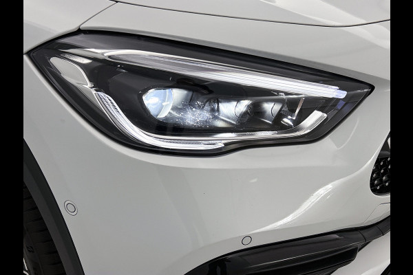 Mercedes-Benz GLA 250 e AMG Plug-In Hybride AMG Line | Night Pakket | Ledkoplampen | Parkeerpakket met 360°-camera | Distronic | Memory voorstoelen. Inclusief 24 maanden MB Certified garantie voor Europa.