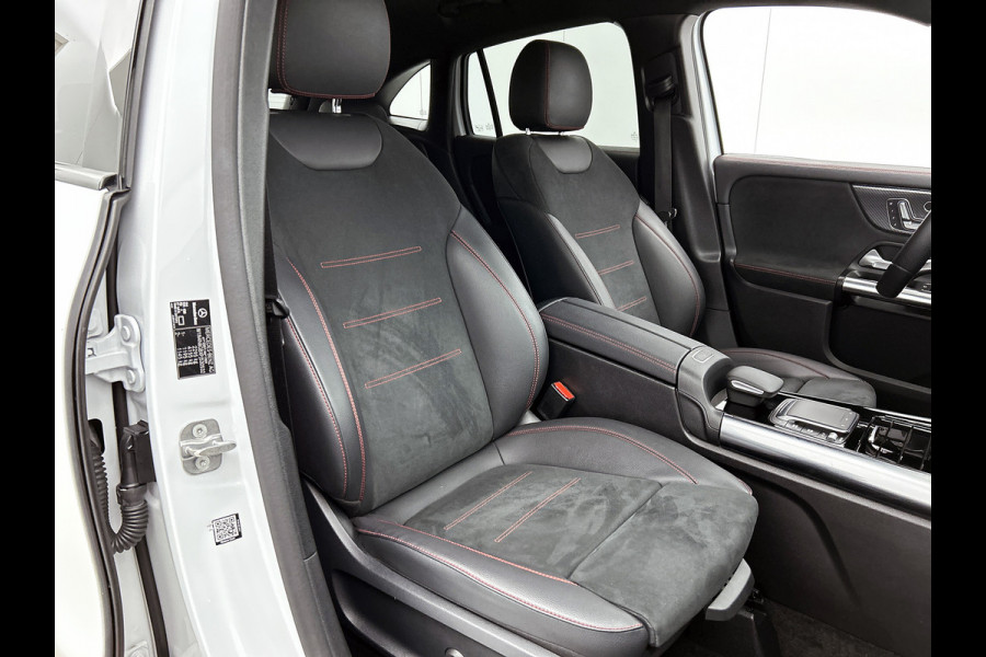 Mercedes-Benz GLA 250 e AMG Plug-In Hybride AMG Line | Night Pakket | Ledkoplampen | Parkeerpakket met 360°-camera | Distronic | Memory voorstoelen. Inclusief 24 maanden MB Certified garantie voor Europa.