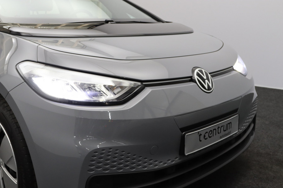 Volkswagen ID.3 Life 58 kWh 204 PK, Stoelverwarming, Stuurverwarming, Adap. Cruise Control