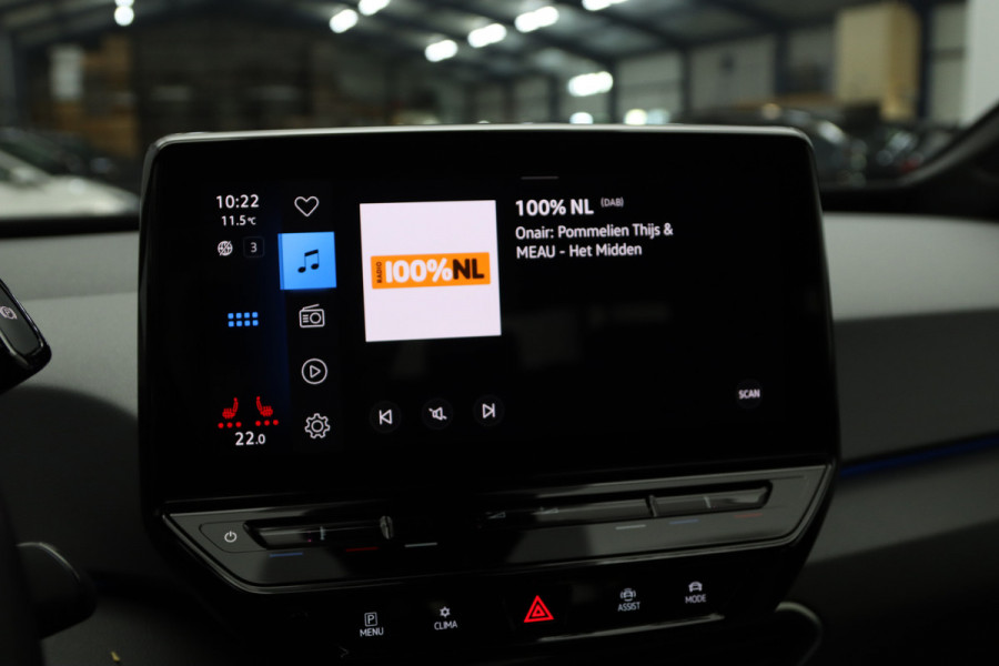 Volkswagen ID.3 Life 58 kWh 204 PK, Stoelverwarming, Stuurverwarming, Adap. Cruise Control