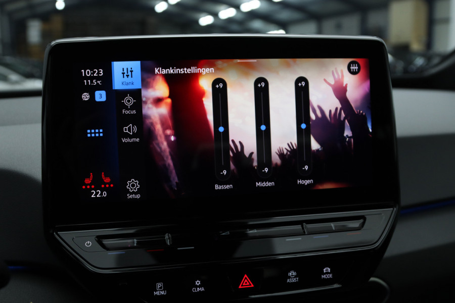 Volkswagen ID.3 Life 58 kWh 204 PK, Stoelverwarming, Stuurverwarming, Adap. Cruise Control