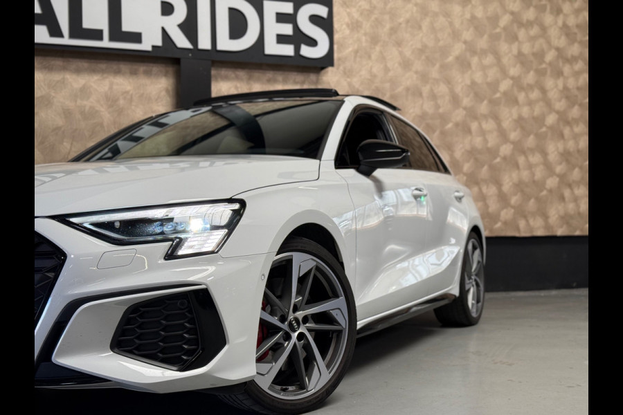 Audi A3 Sportback 2.0 TFSI S3 quattro | Pano | HUD | B&O | Sfeerverlichting | Camera | Led