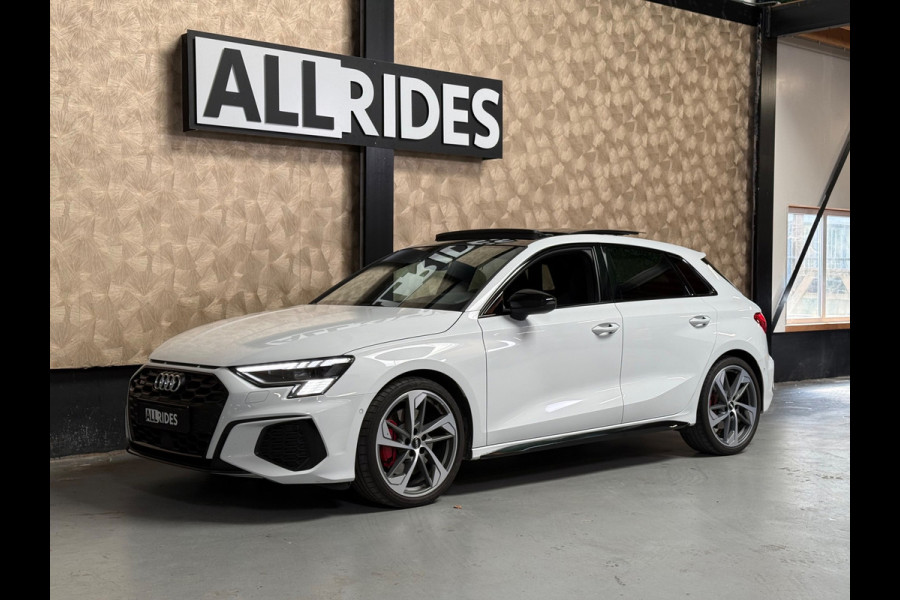 Audi A3 Sportback 2.0 TFSI S3 quattro | Pano | HUD | B&O | Sfeerverlichting | Camera | Led