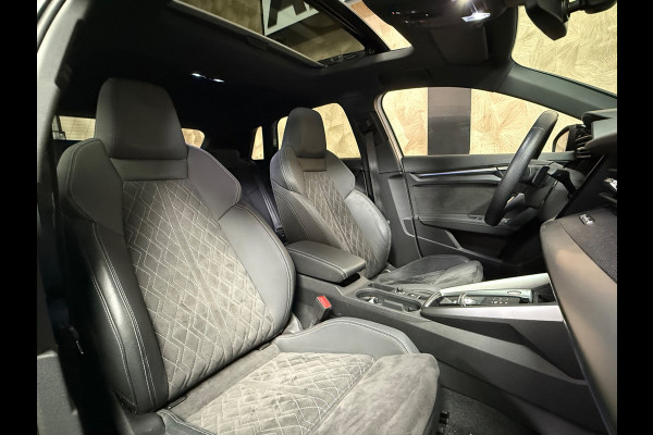 Audi A3 Sportback 2.0 TFSI S3 quattro | Pano | HUD | B&O | Sfeerverlichting | Camera | Led