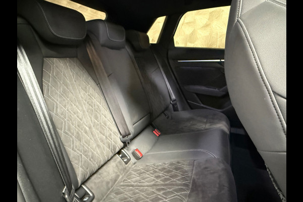 Audi A3 Sportback 2.0 TFSI S3 quattro | Pano | HUD | B&O | Sfeerverlichting | Camera | Led