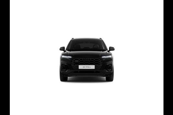 Audi Q5 55 TFSI e S edition Competition 367pk | Panoramadak | Head Up Display | lederen bekleding | 21 inch Lichtmetalen velgen |