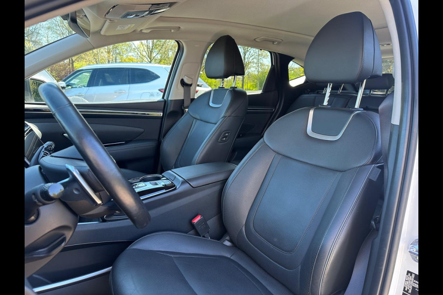 Hyundai Tucson 1.6 T-GDI PHEV Premium Sky 4WD | Panoramadak | Dealer onderhouden | Leder | Achteruitrijcamera | Elek. klep | Stoelverwarming voor & achter