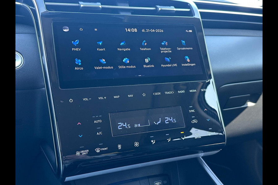 Hyundai Tucson 1.6 T-GDI PHEV Premium Sky 4WD | Panoramadak | Dealer onderhouden | Leder | Achteruitrijcamera | Elek. klep | Stoelverwarming voor & achter