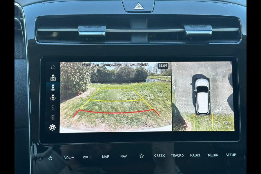 Hyundai Tucson 1.6 T-GDI PHEV Premium Sky 4WD | Panoramadak | Dealer onderhouden | Leder | Achteruitrijcamera | Elek. klep | Stoelverwarming voor & achter