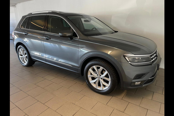 Volkswagen Tiguan 1.4 TSI ACT Highline Business AUTOMAAT PANO NAVI BT CRUISE BLUETOOTH ELEK RAMEN CENT VERG VELGEN NIEUWSTAAT