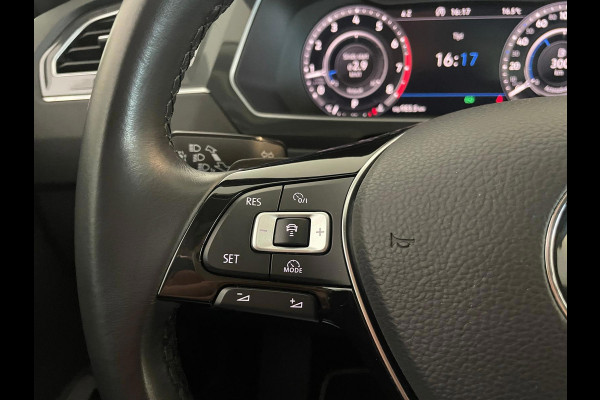 Volkswagen Tiguan 1.4 TSI ACT Highline Business AUTOMAAT PANO NAVI BT CRUISE BLUETOOTH ELEK RAMEN CENT VERG VELGEN NIEUWSTAAT