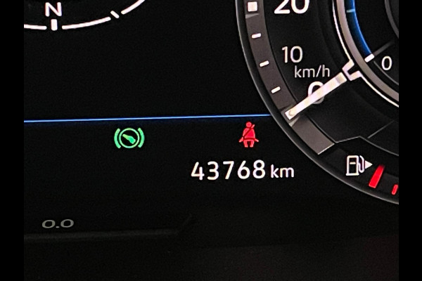 Volkswagen Tiguan 1.4 TSI ACT Highline Business AUTOMAAT PANO NAVI BT CRUISE BLUETOOTH ELEK RAMEN CENT VERG VELGEN NIEUWSTAAT