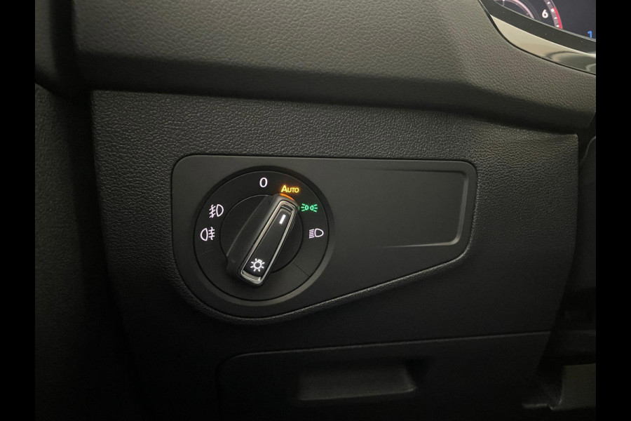 Volkswagen Tiguan 1.4 TSI ACT Highline Business AUTOMAAT PANO NAVI BT CRUISE BLUETOOTH ELEK RAMEN CENT VERG VELGEN NIEUWSTAAT