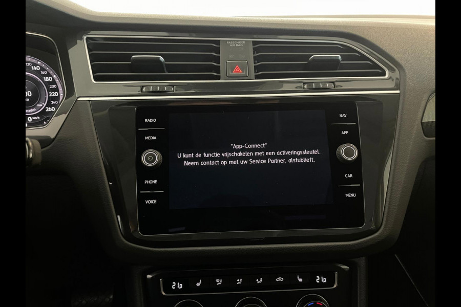 Volkswagen Tiguan 1.4 TSI ACT Highline Business AUTOMAAT PANO NAVI BT CRUISE BLUETOOTH ELEK RAMEN CENT VERG VELGEN NIEUWSTAAT