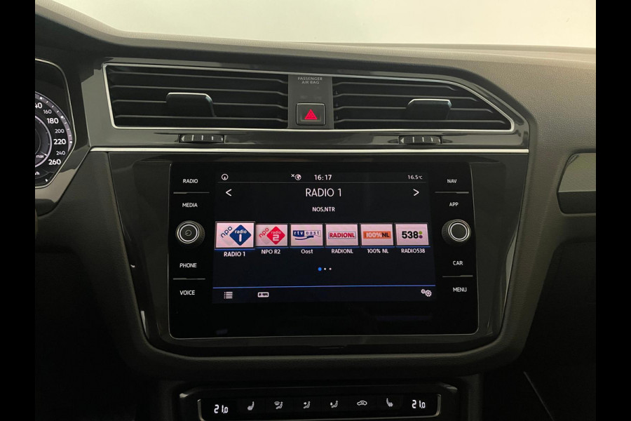 Volkswagen Tiguan 1.4 TSI ACT Highline Business AUTOMAAT PANO NAVI BT CRUISE BLUETOOTH ELEK RAMEN CENT VERG VELGEN NIEUWSTAAT