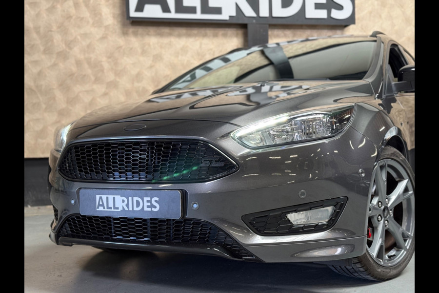 Ford FOCUS Wagon 1.0 ST-Line | Camera | Parkeersensoren | Led