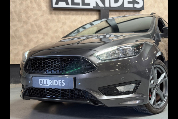Ford FOCUS Wagon 1.0 ST-Line | Camera | Parkeersensoren | Led