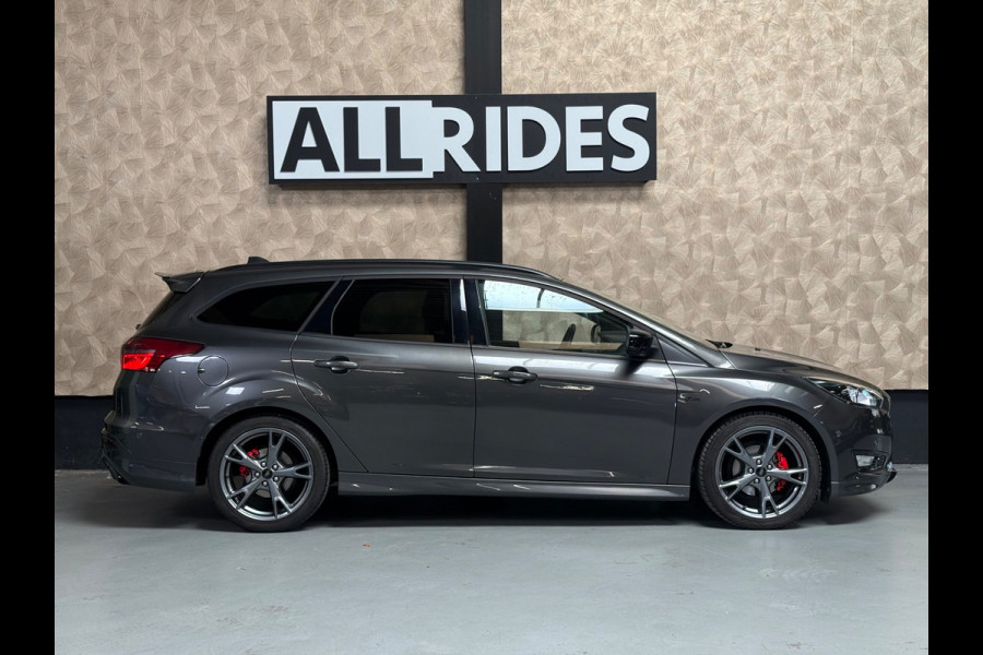 Ford FOCUS Wagon 1.0 ST-Line | Camera | Parkeersensoren | Led