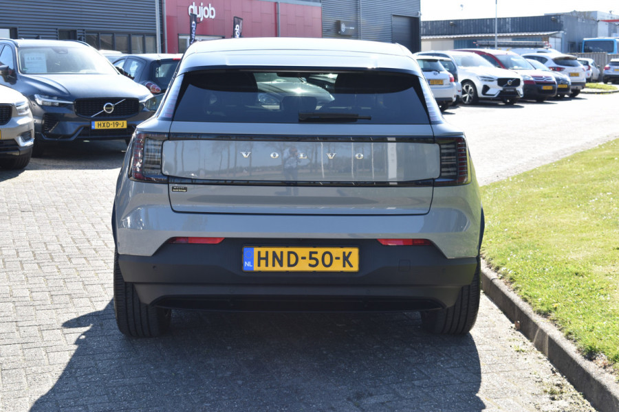 Volvo EX30 Extended Range Ultra 69 kWh | Trekhaak | Woolblend | Panodak | Elektr. Stoel | ACC