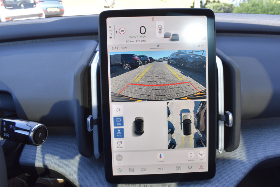 Volvo EX30 Extended Range Ultra 69 kWh | Trekhaak | Woolblend | Panodak | Elektr. Stoel | ACC