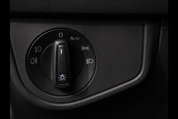 Volkswagen Polo 1.0 TSI DSG Style 110Pk | Navigatie | Apple Carplay/Android Auto | Climate Control | Virtual Cockpit | Adaptive Cruise Control | Parkeersensoren | Lane Assist | Privacy Glass |