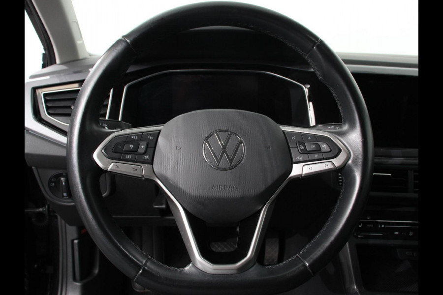 Volkswagen Polo 1.0 TSI DSG Style 110Pk | Navigatie | Apple Carplay/Android Auto | Climate Control | Virtual Cockpit | Adaptive Cruise Control | Parkeersensoren | Lane Assist | Privacy Glass |