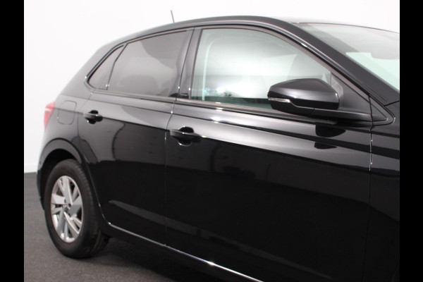 Volkswagen Polo 1.0 TSI DSG Style 110Pk | Navigatie | Apple Carplay/Android Auto | Climate Control | Virtual Cockpit | Adaptive Cruise Control | Parkeersensoren | Lane Assist | Privacy Glass |