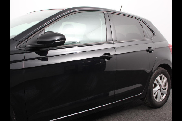 Volkswagen Polo 1.0 TSI DSG Style 110Pk | Navigatie | Apple Carplay/Android Auto | Climate Control | Virtual Cockpit | Adaptive Cruise Control | Parkeersensoren | Lane Assist | Privacy Glass |