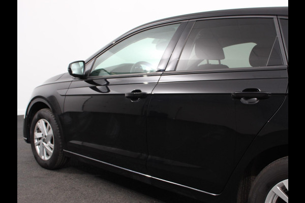 Volkswagen Polo 1.0 TSI DSG Style 110Pk | Navigatie | Apple Carplay/Android Auto | Climate Control | Virtual Cockpit | Adaptive Cruise Control | Parkeersensoren | Lane Assist | Privacy Glass |